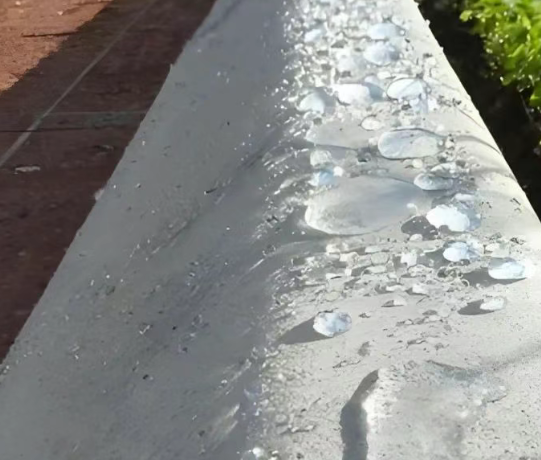 三都镇硅烷浸渍涂料在混凝土保护中的应用